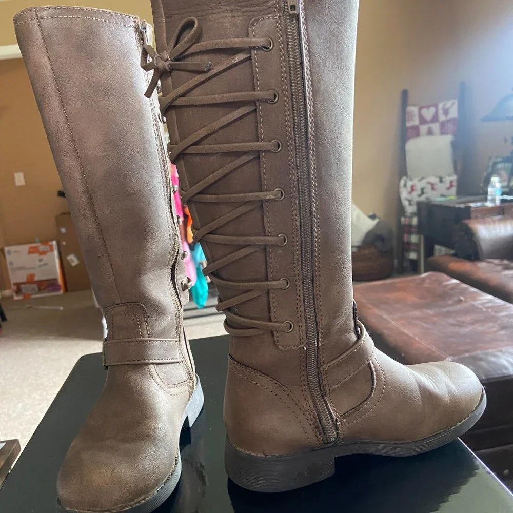 Tan Riding Boots - Picture 3 of 6